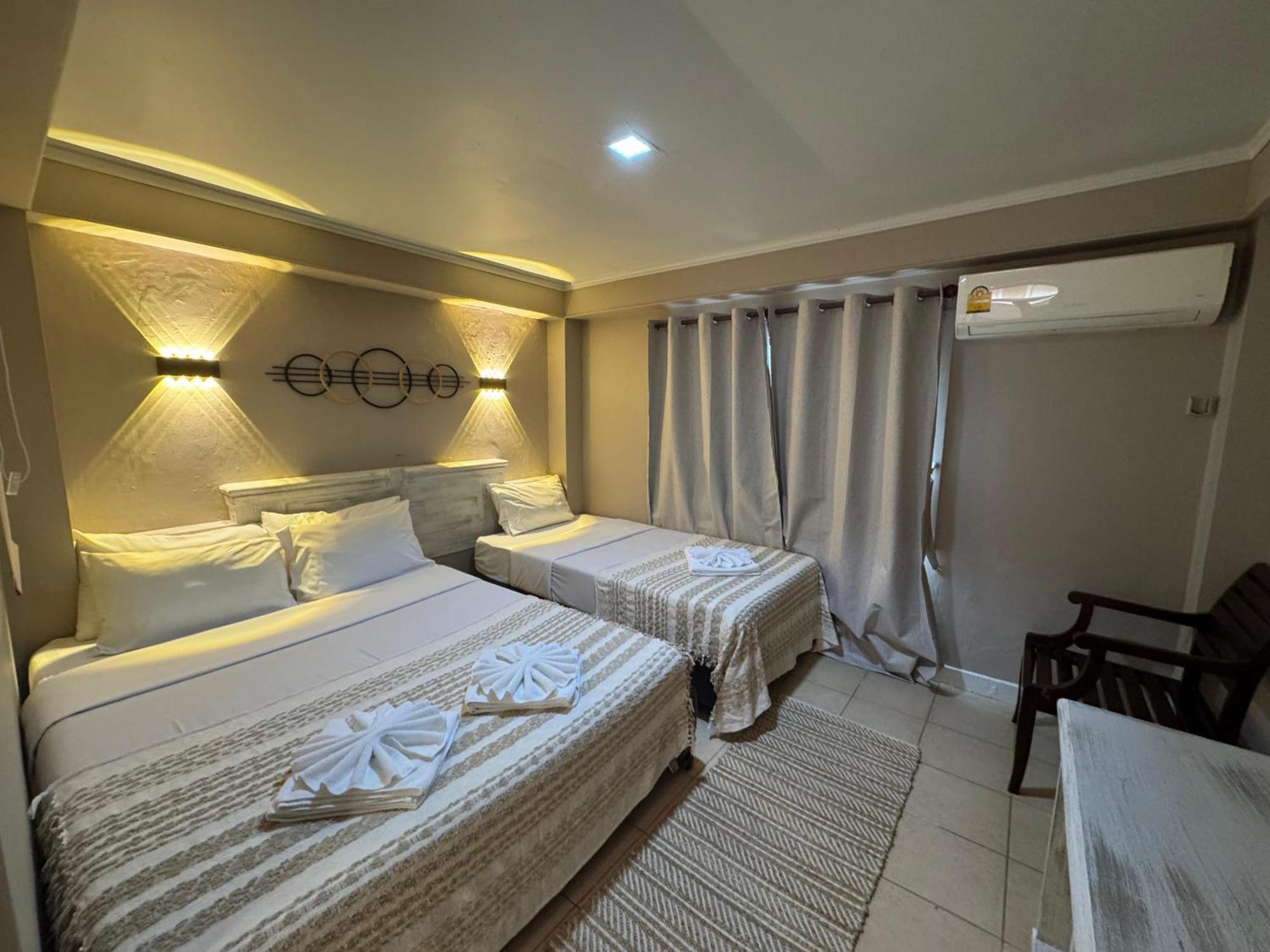 The Taksim Patong Beach Hotel Екстер'єр фото