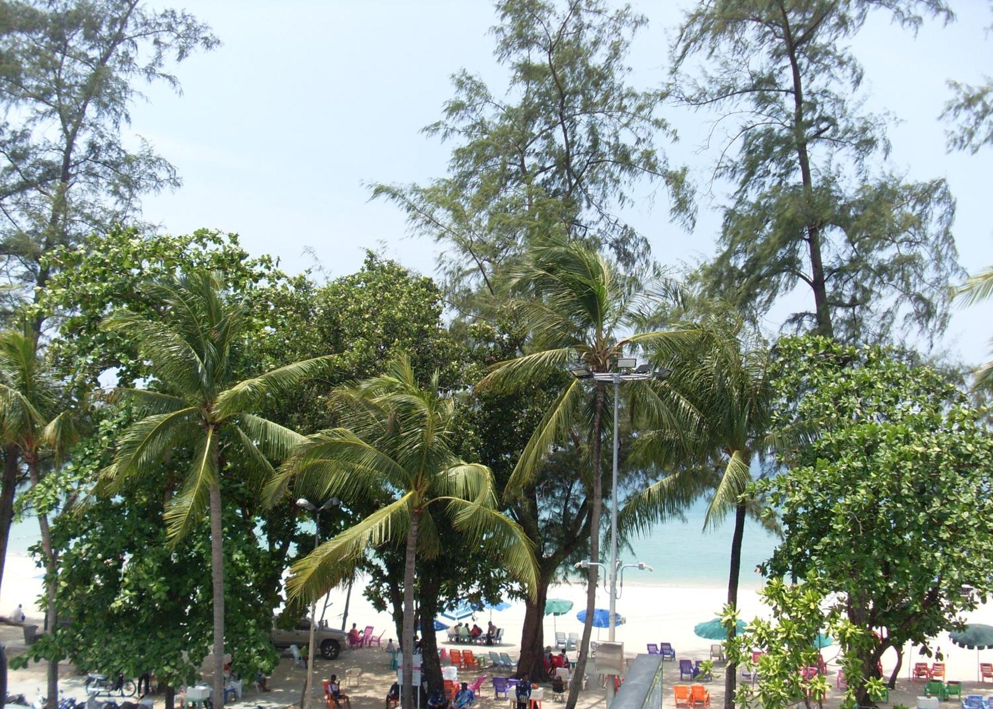 The Taksim Patong Beach Hotel Екстер'єр фото